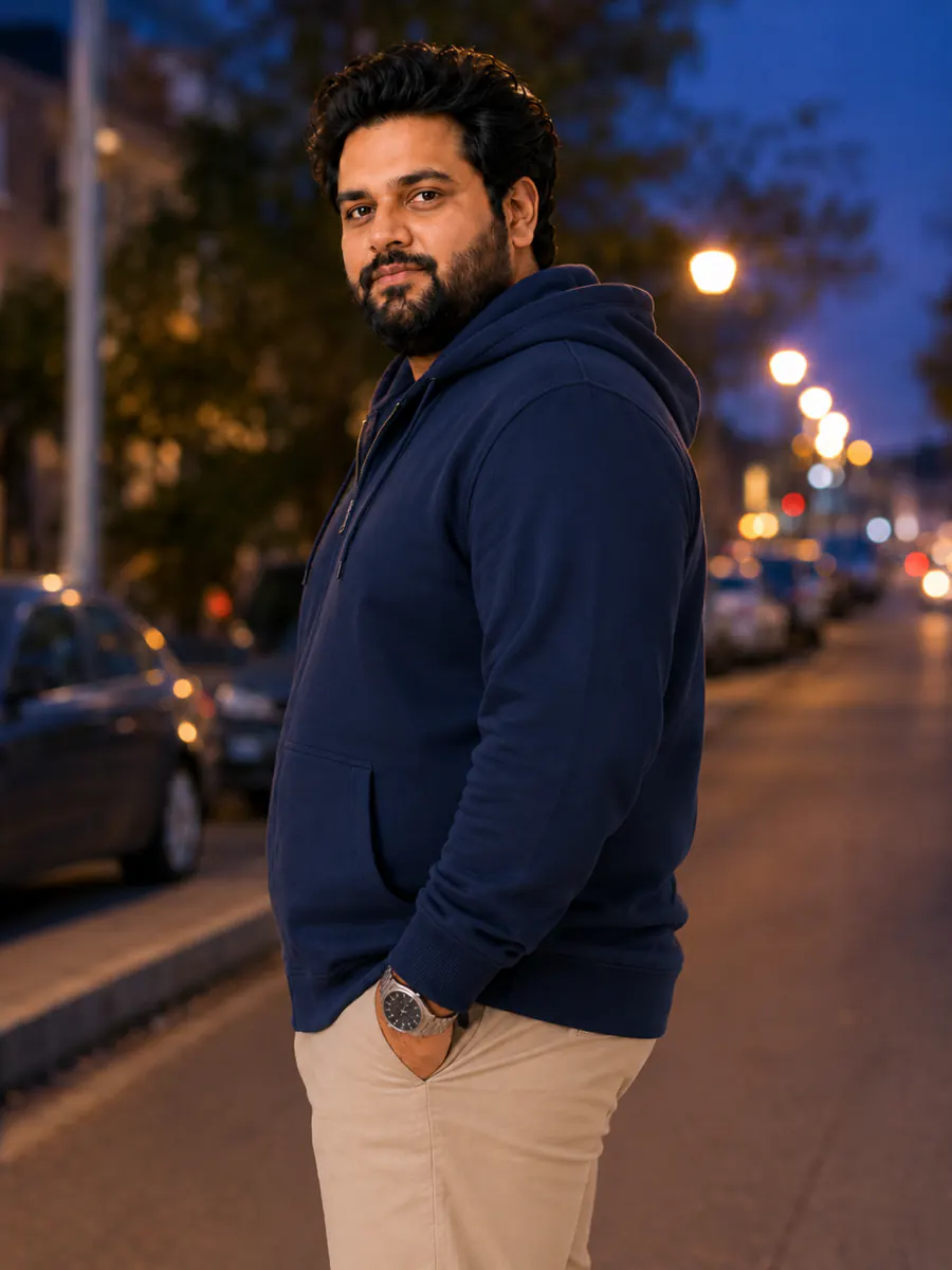 OutfitPlus XXXL Zip-Up Hoodie, worn in side profile